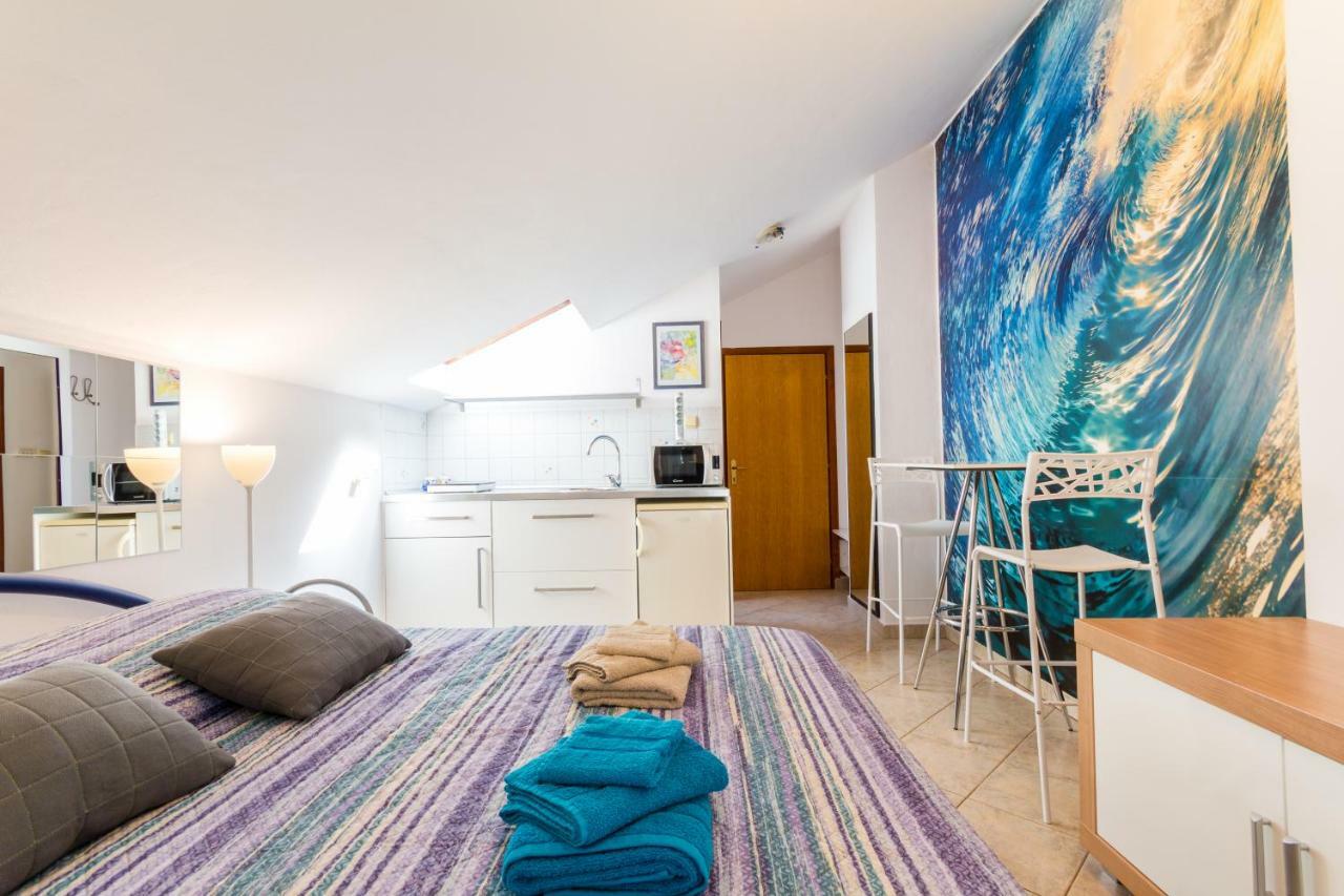 Giuliani Apartment *